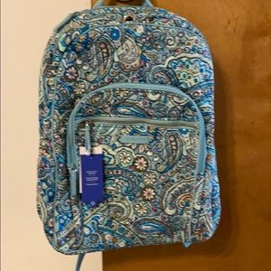VeraBradley Campus Backpack NWT Daisy dot Paisley